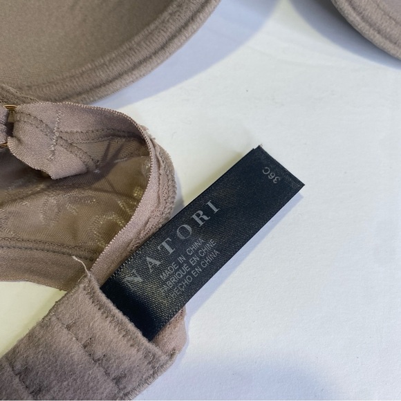 Two Natori Slightly Padded Adjustable Bras Size 36C - Picture 13 of 16